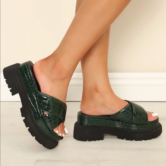 Snake platforms - Picture 1 of 3